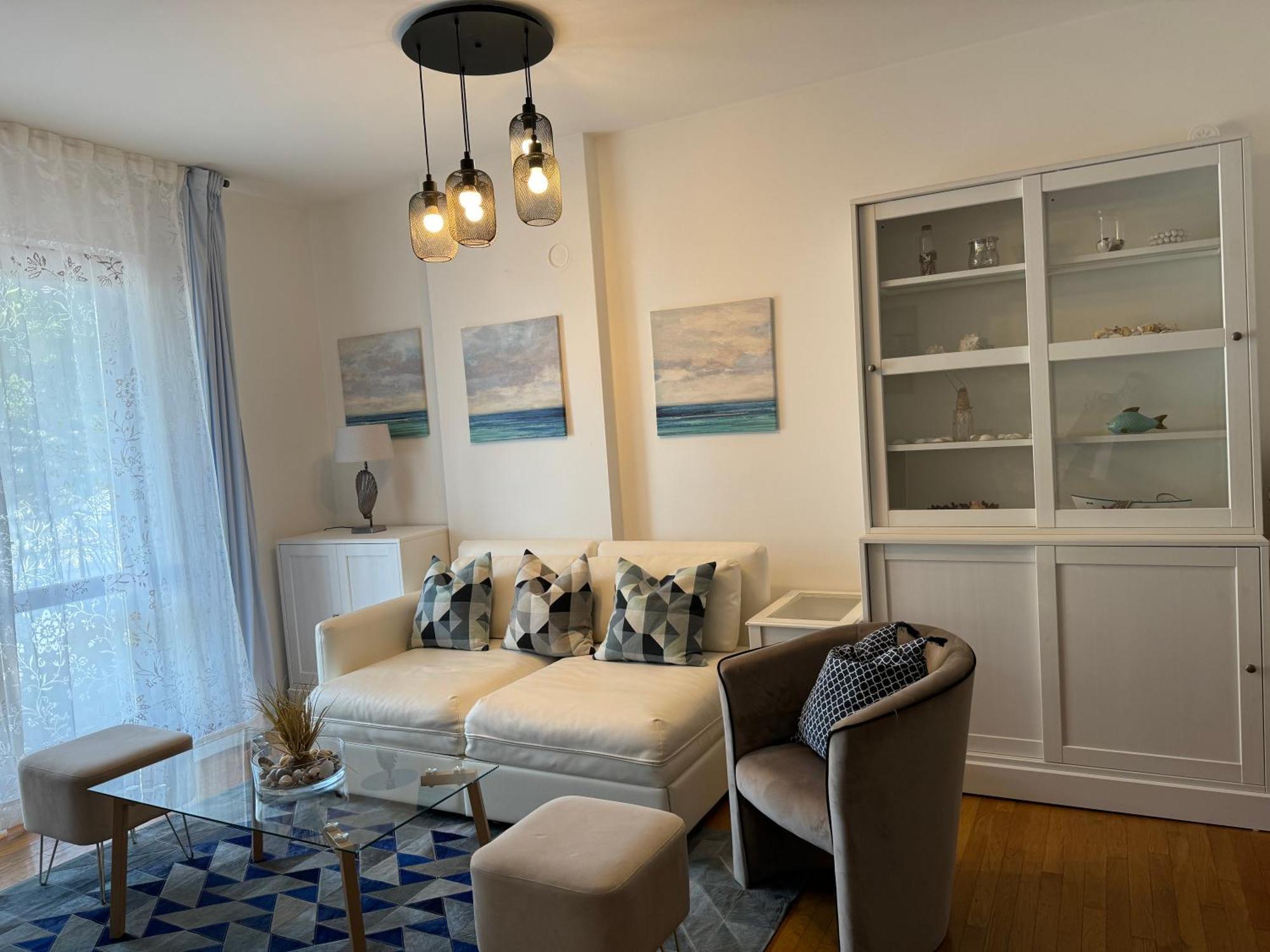 Apartment Mit Meerblick Am Strand Costa Azzura غرادو المظهر الخارجي الصورة