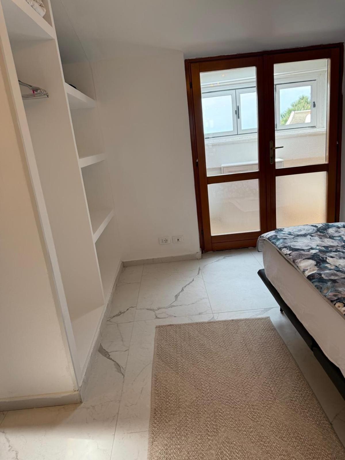 Apartment Mit Meerblick Am Strand Costa Azzura غرادو المظهر الخارجي الصورة